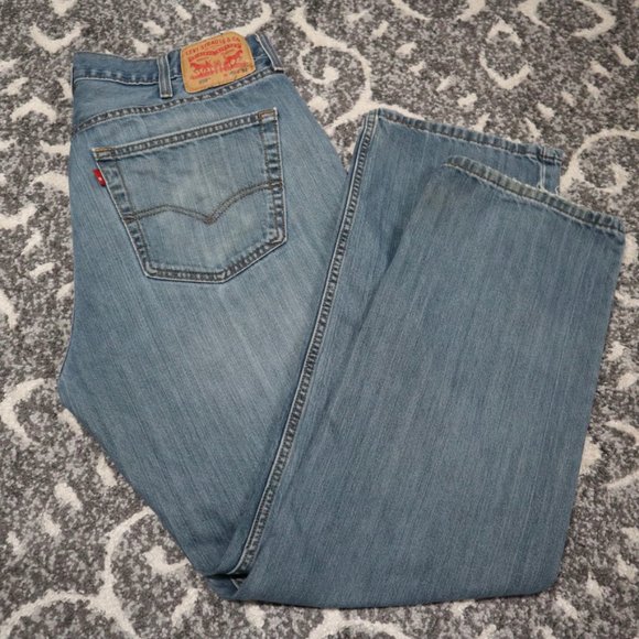 Levi Strauss& Co. 559 Jeans - Picture 1 of 9
